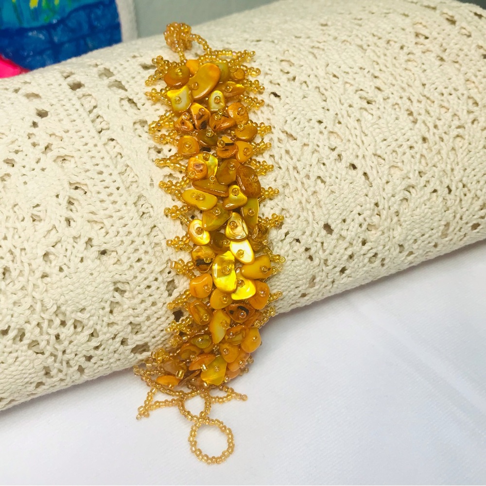 Sea shells beads bracelet